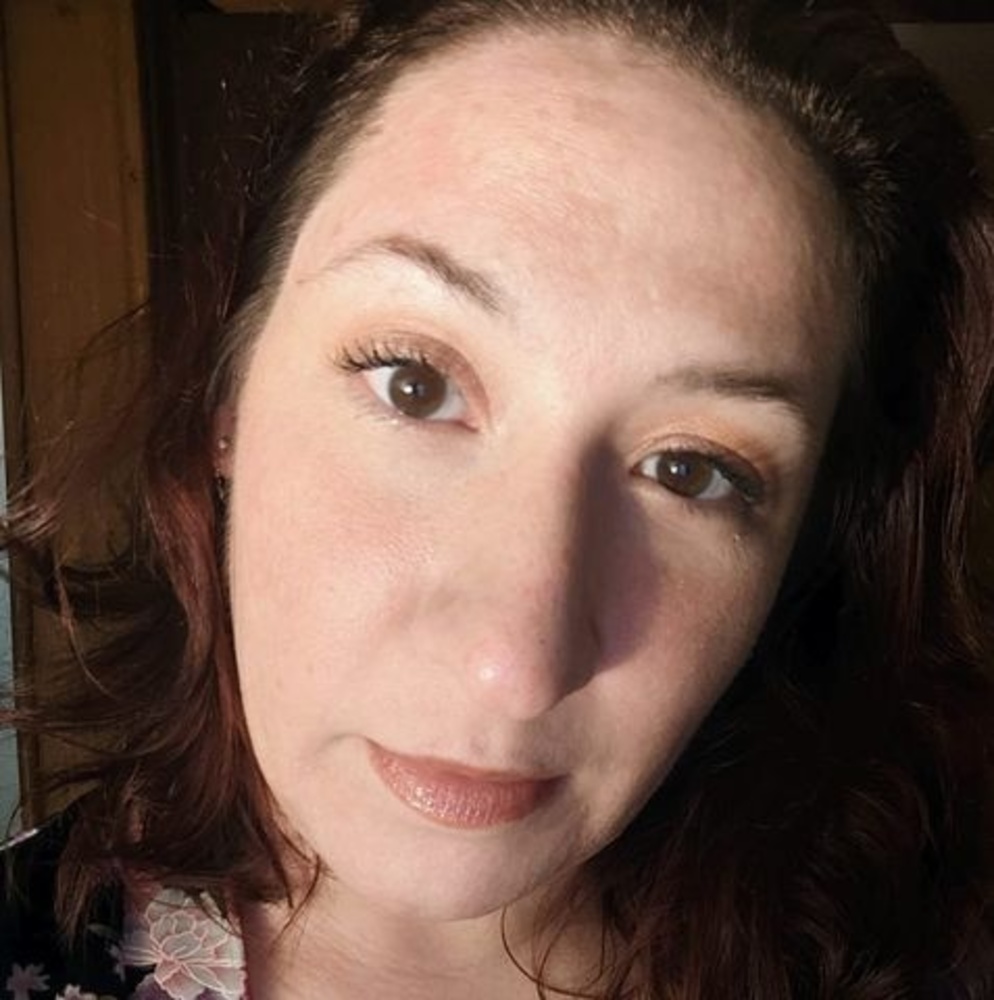 Meet your Posher, Chrissy